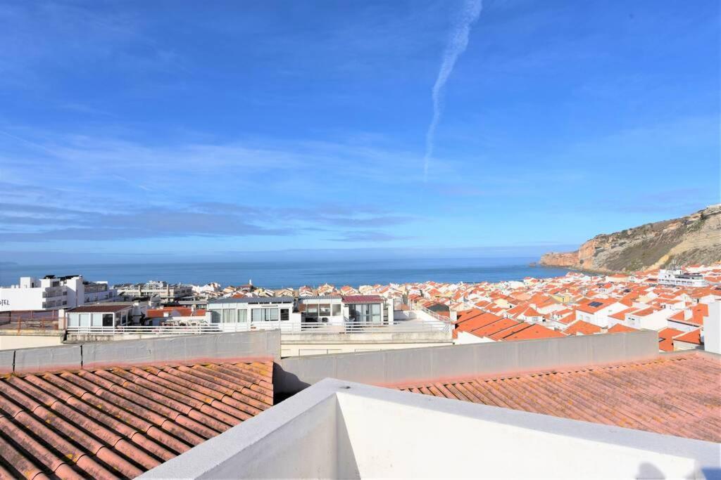 The Light House Ii, With Rooftop And Parking Nazaré Kültér fotó
